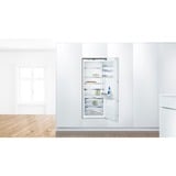 Bosch Serie 8 KIF51AFE0 réfrigérateur Intégré (placement) 220 L E Blanc, Réfrigération à l’état complet 220 L, SN-T, 37 dB, E, Blanc