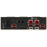 GIGABYTE TRX50 AI TOP carte mère socket sTR5 Argent/Noir, RAID, 2x 10 Gb-LAN, WLAN, BT, Sound, E-ATX