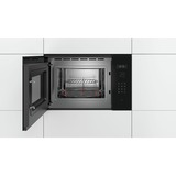 Bosch Serie 6 BEL554MB0 micro-onde Intégré (placement) Micro-onde combiné 25 L 900 W Noir, Acier inoxydable, Four à micro-ondes Noir, Intégré (placement), Micro-onde combiné, 25 L, 900 W, Tactile, Noir, Acier inoxydable