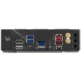 GIGABYTE B550I PRO AX carte mère socket AM4 RAID, Gb-LAN, BT, WLAN, Sound, Mini ATX