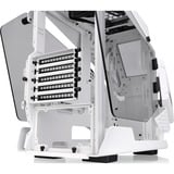 Thermaltake AH T200 Snow Micro Tower Blanc boîtier mini tower Blanc | 2x USB-A | 1x USB-C | Verre Trempé