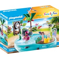 PLAYMOBIL Family Fun - Piscine avec jet d'eau, Jouets de construction 70610